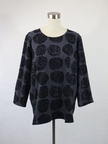 Nanso Gerbera tummanharmaa kukkakuvioinen puuvillatrikoopaita XXXL