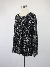 Lataa kuva Galleria-katseluun, Musta-harmaa kuviollinen pusero XXXL