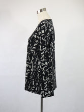 Lataa kuva Galleria-katseluun, Musta-harmaa kuviollinen pusero XXXL