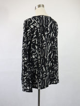 Lataa kuva Galleria-katseluun, Musta-harmaa kuviollinen pusero XXXL