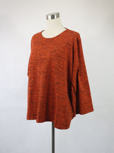 Lataa kuva Galleria-katseluun, Punaruskea kuviollinen pusero XXXL