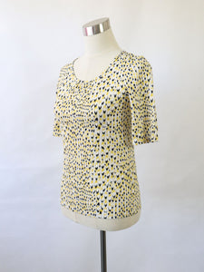 Kuviollinen t-paita S