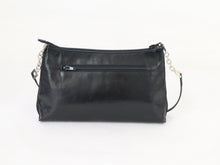 Lataa kuva Galleria-katseluun, Musta ketjusomisteinen olkalaukku