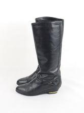 Lataa kuva Galleria-katseluun, Mustat nahkasaappaat 38