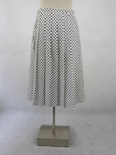 Lataa kuva Galleria-katseluun, Mustavalkoinen polka dot vekkihame C40