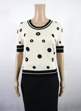 Lataa kuva Galleria-katseluun, Ril&#39;s mustavalkoinen kuviollinen lyhythihihainen silkkineulepusero S