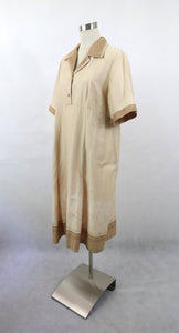 Beige kuviollinen paitamekko 46