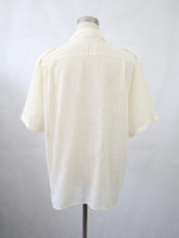 Lataa kuva Galleria-katseluun, Luonnonvalkoinen lyhythihainen paita 44