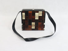 Lataa kuva Galleria-katseluun, Three Bags on Finland EJ Laukku Varkaus kotimainen vintage metallikehyksellinen nahkapalalaukku