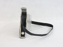 Lataa kuva Galleria-katseluun, Ruskea metallikehyksinen palanahkalaukku