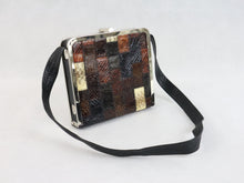 Lataa kuva Galleria-katseluun, Ruskea metallikehyksinen palanahkalaukku