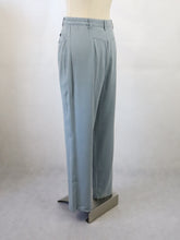 Lataa kuva Galleria-katseluun, Vaaleansiniset denim-housut 42