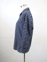 Lataa kuva Galleria-katseluun, Tummansininen raidallinen paitapusero S