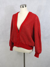 Lataa kuva Galleria-katseluun, Punainen metallinhohtoinen neuletakki 38