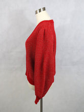 Lataa kuva Galleria-katseluun, Punainen metallinhohtoinen neuletakki 38