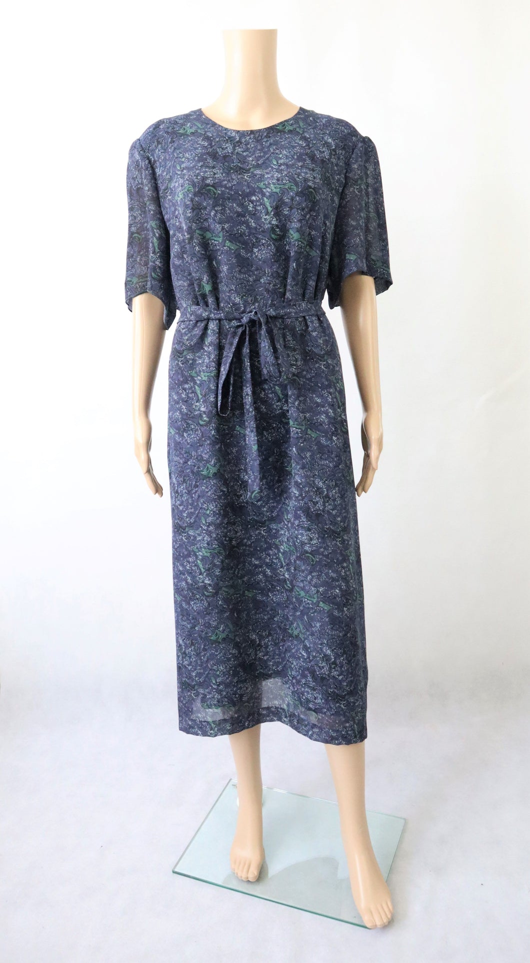 Atelier Lara sinisävyinen kukallinen kotimainen vintage mekko ja jakku  42