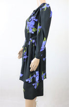 Lataa kuva Galleria-katseluun, Musta kukkakuvioinen mekko 36