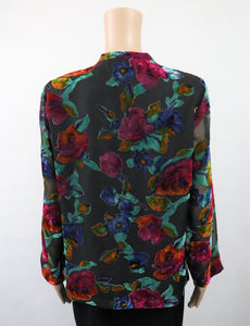 Värikäs kukkakuvioinen pusero 38