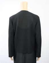 Lataa kuva Galleria-katseluun, Musta kreppikankainen lyhyt jakkumainen pusero 34