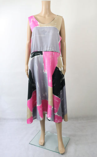 Fenno-Sport värikäs kuviollinen kellohelmainen mekko 48