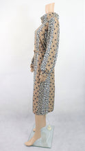 Lataa kuva Galleria-katseluun, Leopardikuvioinen villasekoitekankainen mekko D40