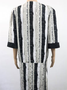 Mustavalkoinen vekkihelmainen mekko C42