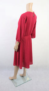 Fuksianpunainen juhlava mekko 34