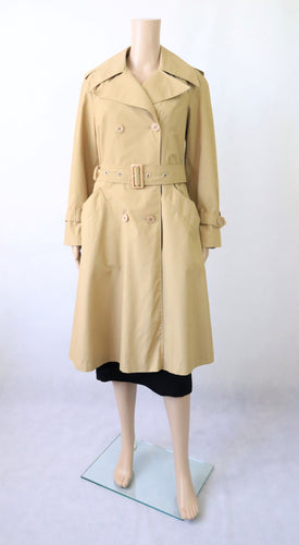 Kaunotar kotimainen vintage beige trenssitakki C36