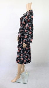 Kukkakuvioinen puhvihihainen mekko C42