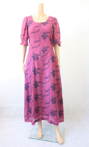 Kaunotar liila puhvihihainen vintage maksimekko C38