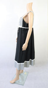 Mustavalkoinen ruudullinen mekko 40