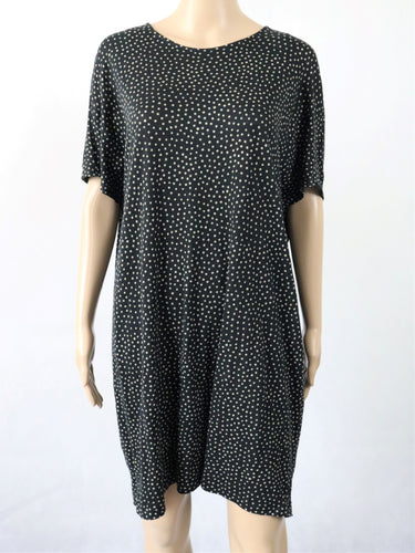 Marimekko mustavalkopilkullinen pellavatunika XXL