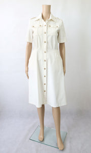 Mimika valkoinen farkkutyylinen kotimainen vintage takkimekko