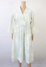 Lataa kuva Galleria-katseluun, Vedenharmaa kuviollinen mekko 40