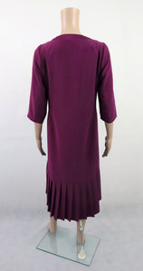 Fuksianpunainen juhlava vekkihelmainen mekko 38