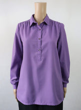 Lataa kuva Galleria-katseluun, Sataneule violetti kotimainen vintage pusero 38