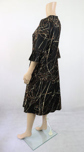 Ruskea kuviollinen frillahihainen mekko D38
