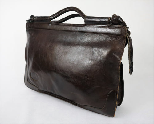 Three Bags vintage tummanruskea nahkasalkku