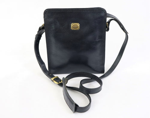 Three Bags tummansininen kotimainen vintage olkalaukku