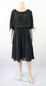 Vanessa by Rissanen musta kuviollinen mekko C40